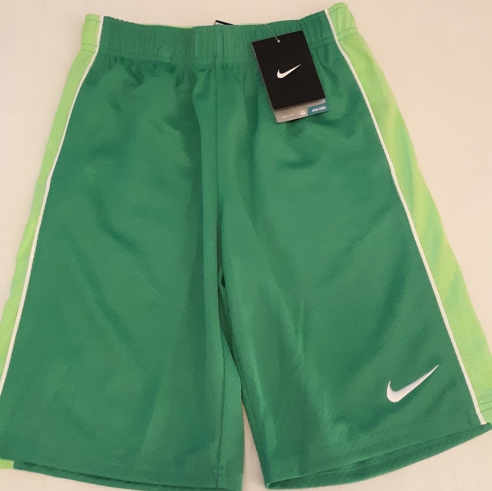 Boys Small Nike Dri Fit Stay Cool Athletic shorts